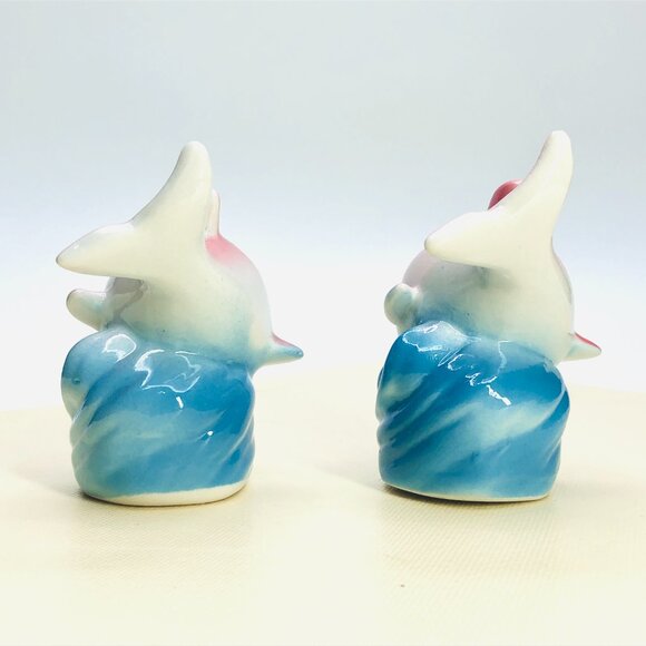 Vintage 60s Pink Dolphin Salt Pepper Shakers: Mid-Century Kitsch Tropical Pastel - Picture 4 of 10